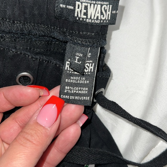 Cargos - Picture 3 of 3